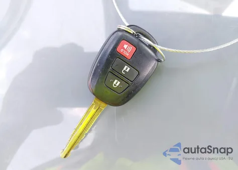 2022 Toyota Tacoma Sr5 V6 z USA, uszkodzony, nr VIN 3TMAZ5CN5NM181423